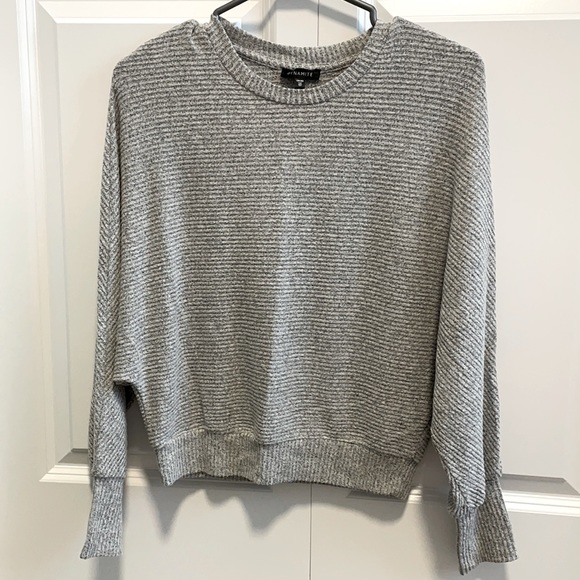 Dynamite Ribbed Crew Neck Sweater - Picture 1 of 2